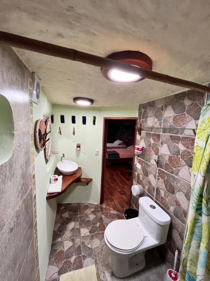 孤身乔治生态山林小屋旅馆 阿约拉港 外观 照片