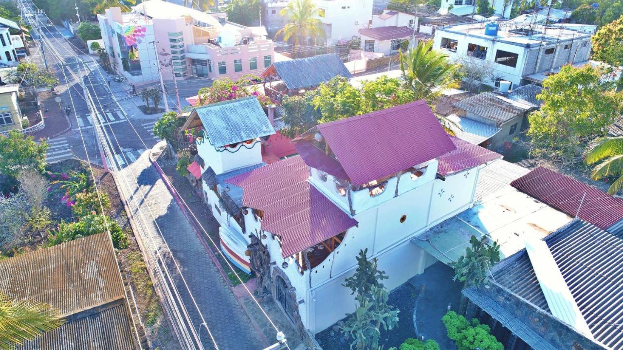 孤身乔治生态山林小屋旅馆 阿约拉港 外观 照片